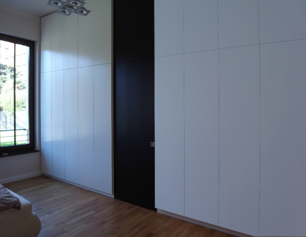 12 Schrank